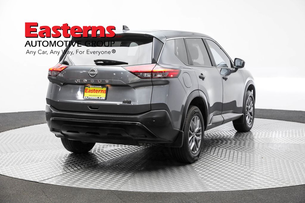 Vehicle image 24 of 61
