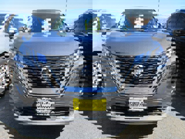 Vehicle image 3 of 30