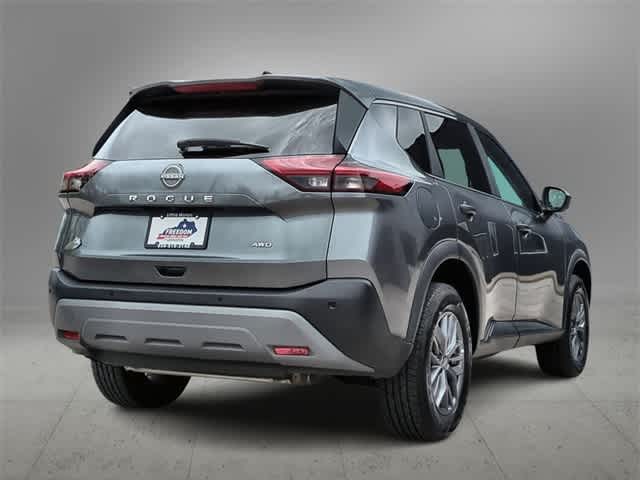 Vehicle image 6 of 37