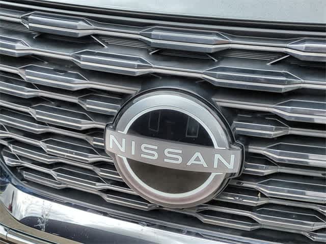 Vehicle image 36 of 37