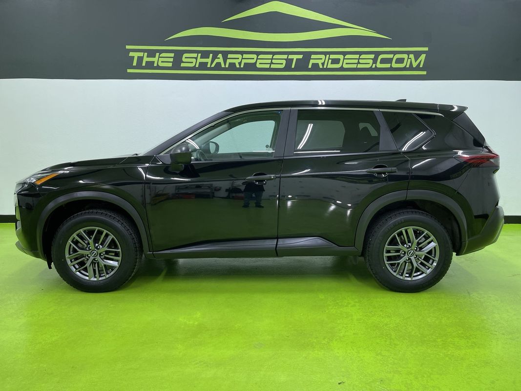 2023 Nissan Rogue S Image 10 of 27