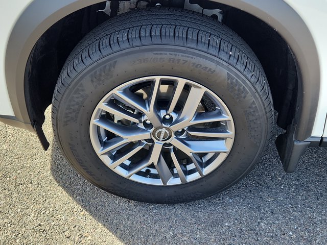 2023 Nissan Rogue S Image 6 of 24