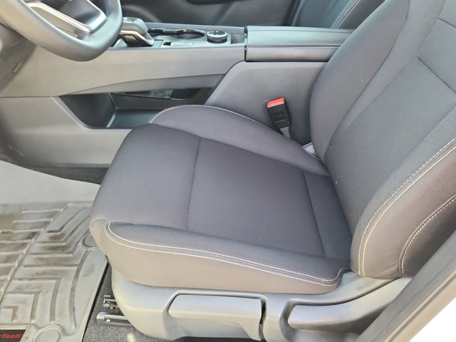 2023 Nissan Rogue S Image 11 of 24