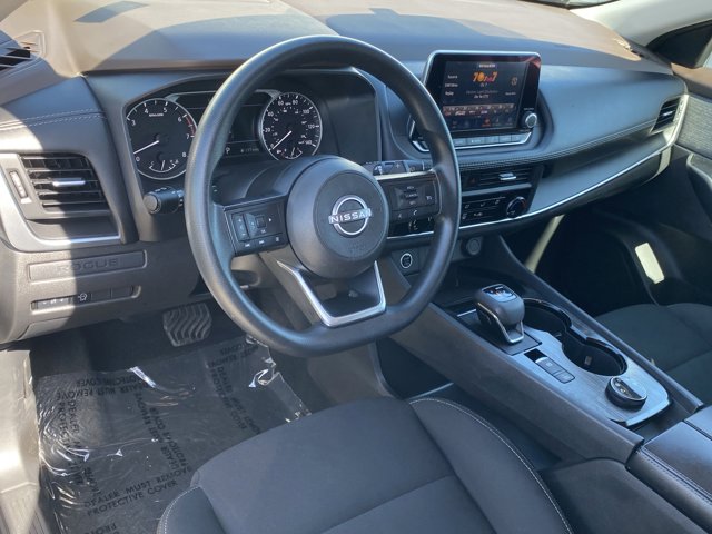 Vehicle image 14 of 30