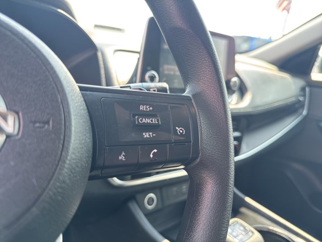 Vehicle image 18 of 33