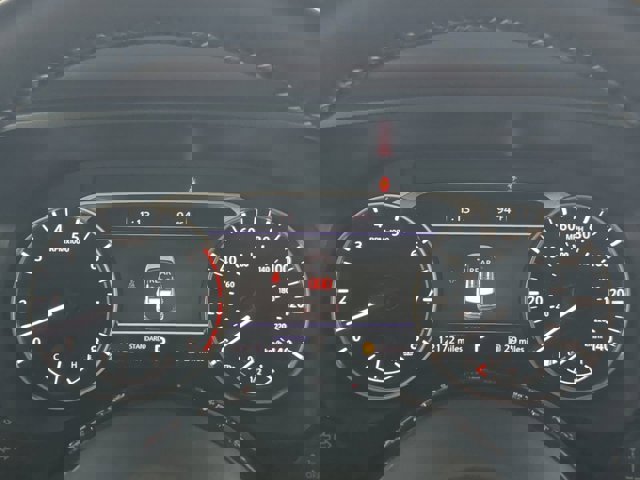 Vehicle image 27 of 29