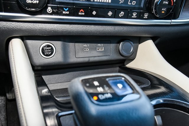 2023 Nissan Rogue SL Image 35 of 35