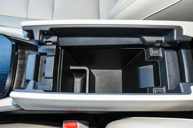 2023 Nissan Rogue SL Image 31 of 35