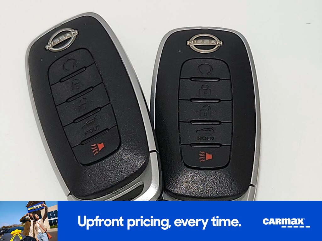 2023 Nissan Rogue SL Image 23 of 30