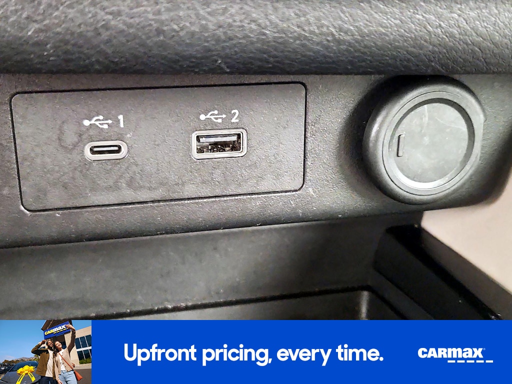 2023 Nissan Rogue SL Image 25 of 30