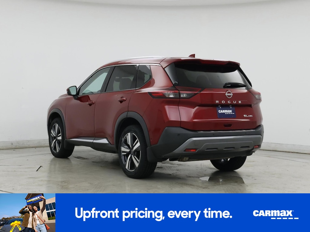 2023 Nissan Rogue SL Image 7 of 30