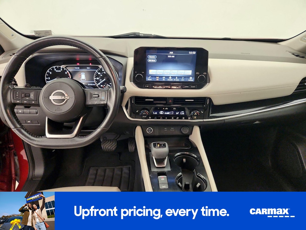 2023 Nissan Rogue SL Image 14 of 30