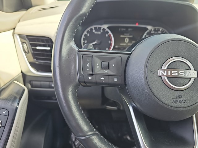 Vehicle image 19 of 24