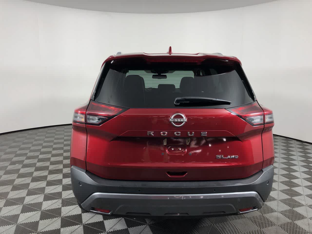 Vehicle image 5 of 23