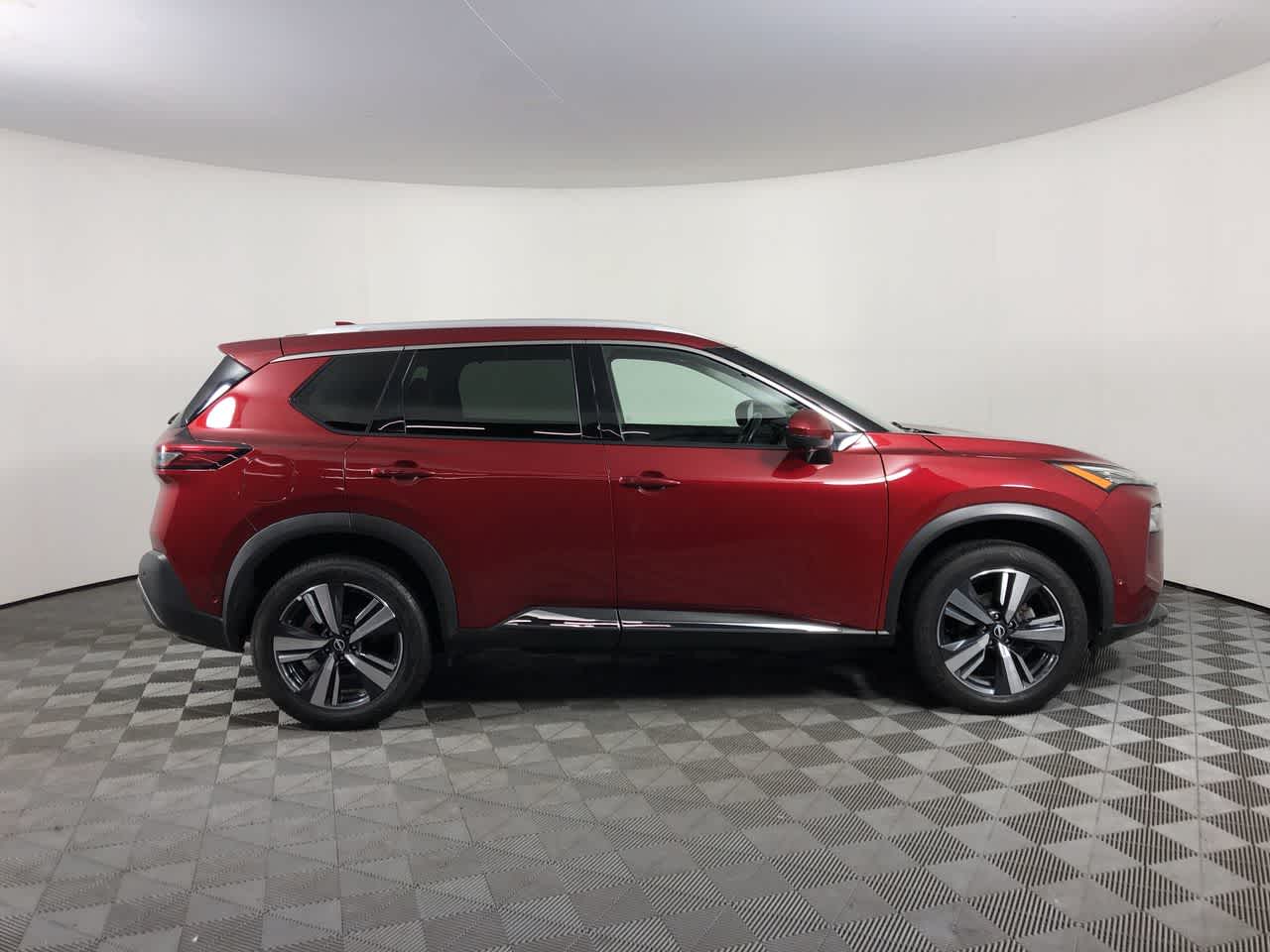 Vehicle image 7 of 23