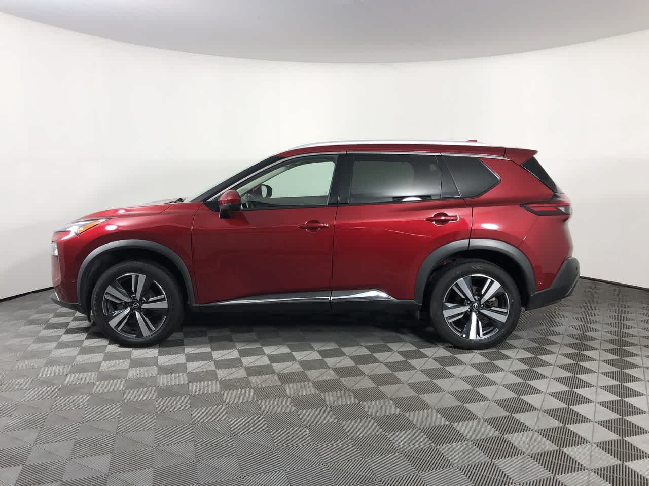 Vehicle image 2 of 23