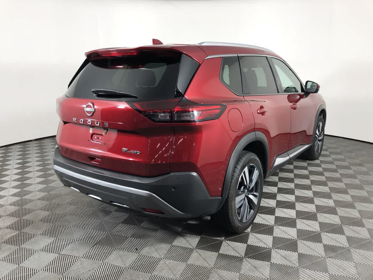 Vehicle image 3 of 23