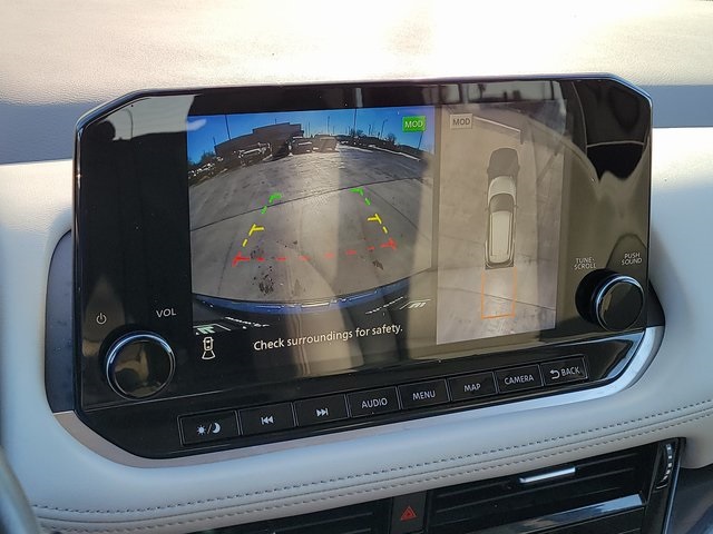 2023 Nissan Rogue SL Image 19 of 20