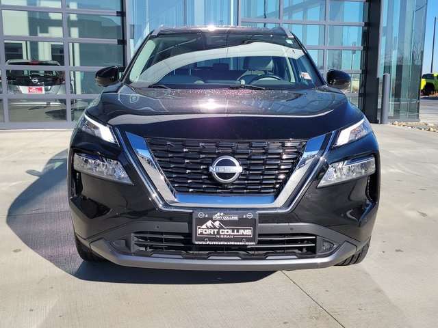 2023 Nissan Rogue SL Image 2 of 20