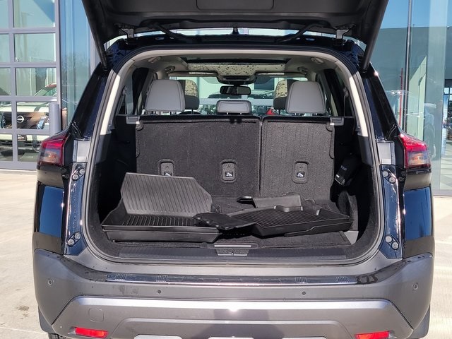 2023 Nissan Rogue SL Image 8 of 20