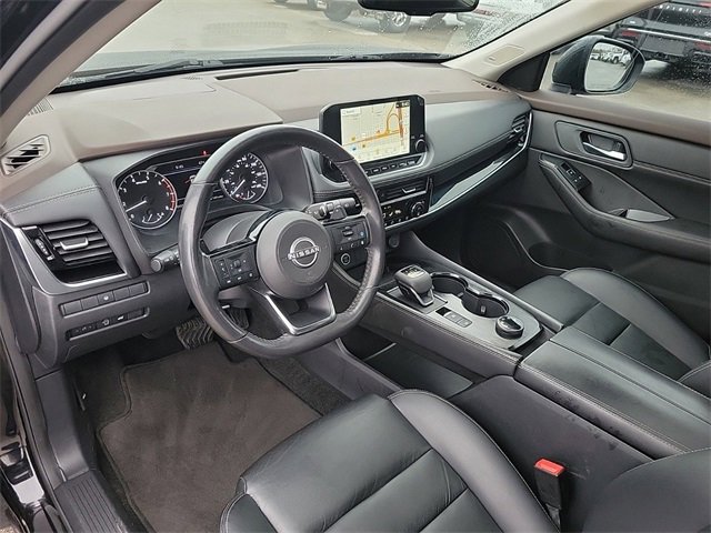 Vehicle image 22 of 31