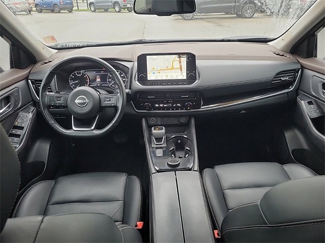 Vehicle image 15 of 31
