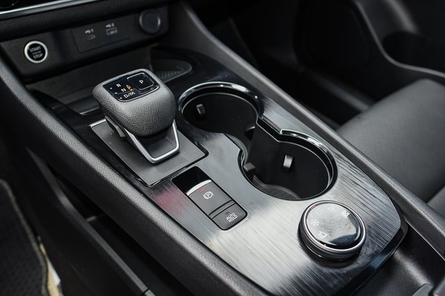 2023 Nissan Rogue SL Image 29 of 40