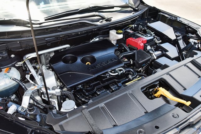 2023 Nissan Rogue SL Image 9 of 40