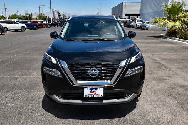 2023 Nissan Rogue SL Image 3 of 40