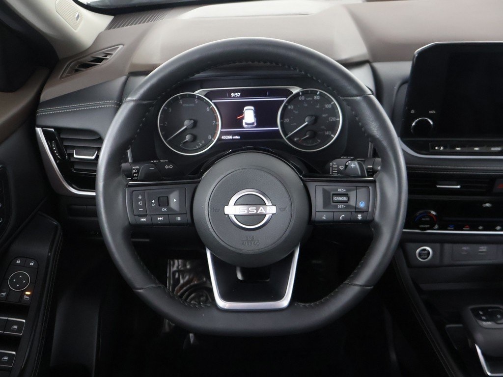 2023 Nissan Rogue SL Image 52 of 54