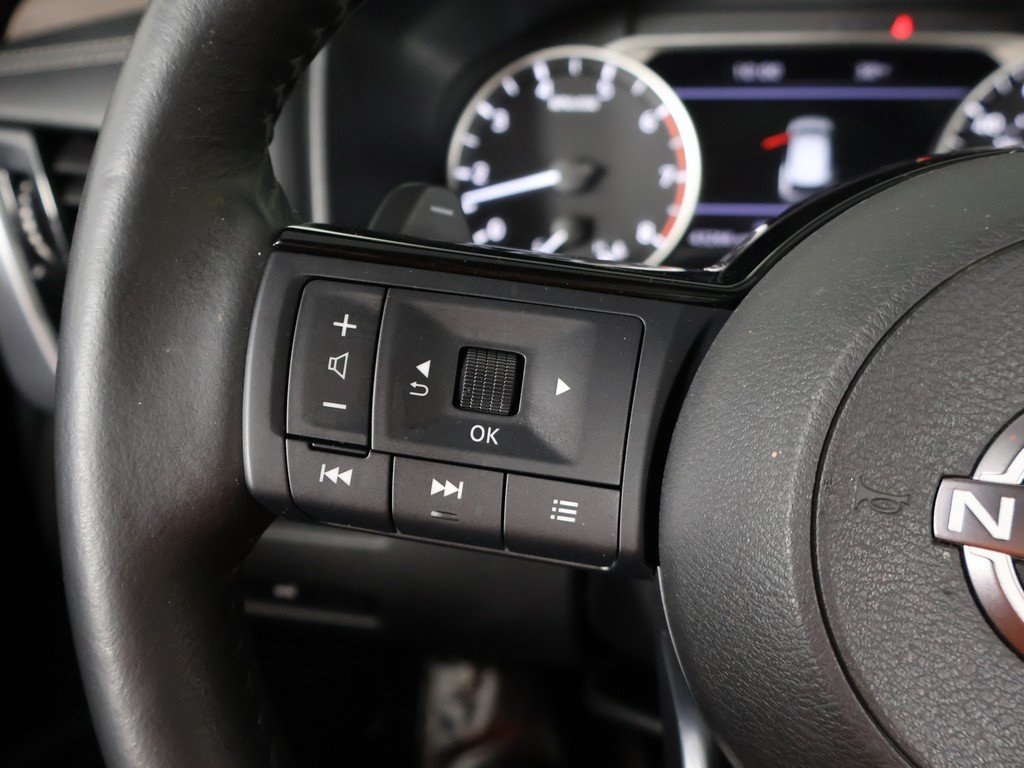 2023 Nissan Rogue SL Image 51 of 54