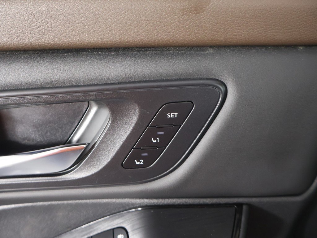 2023 Nissan Rogue SL Image 32 of 54