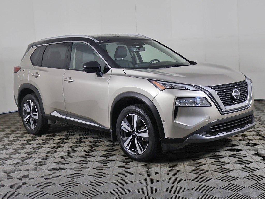 2023 Nissan Rogue SL Image 5 of 54