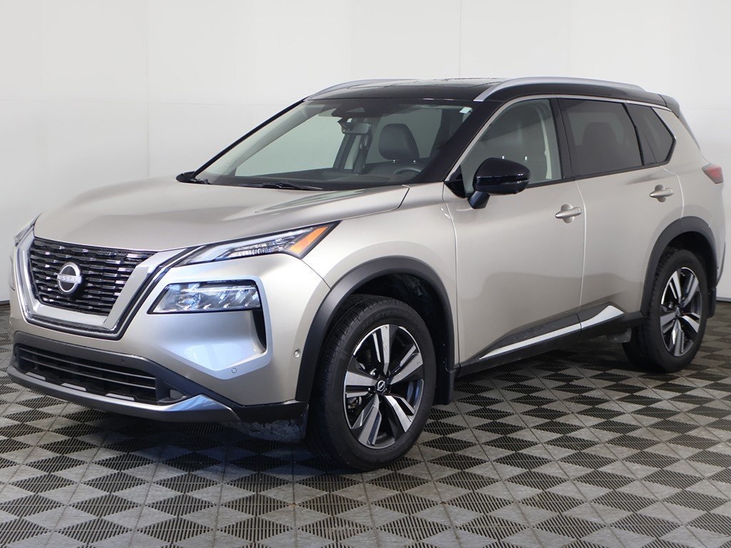 2023 Nissan Rogue SL Image 1 of 54