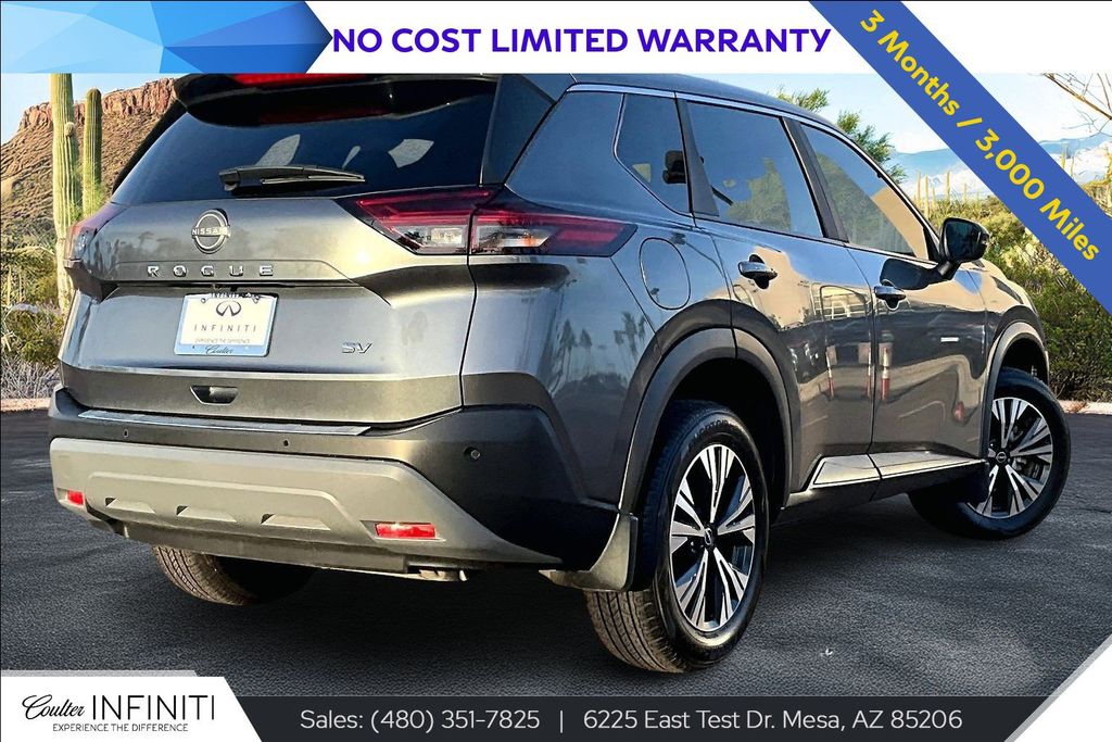 2023 Nissan Rogue SV Image 4 of 33