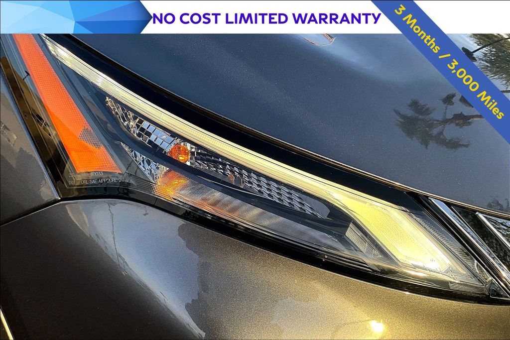 2023 Nissan Rogue SV Image 26 of 33