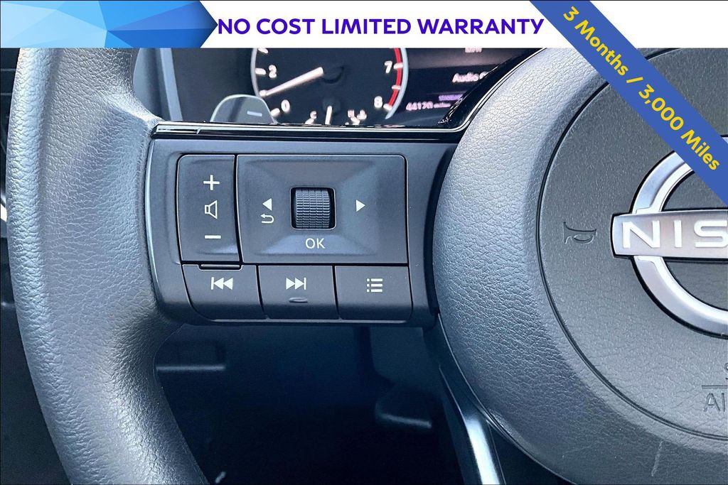 2023 Nissan Rogue SV Image 22 of 33