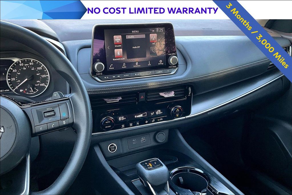 2023 Nissan Rogue SV Image 19 of 33