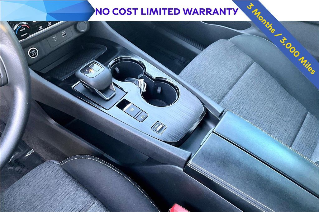 2023 Nissan Rogue SV Image 20 of 33