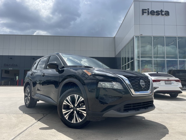 Vehicle image 3 of 21
