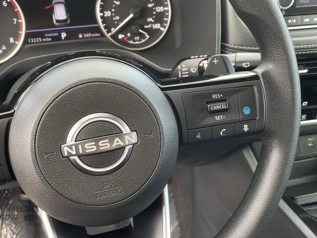 2023 Nissan Rogue SV Image 19 of 31