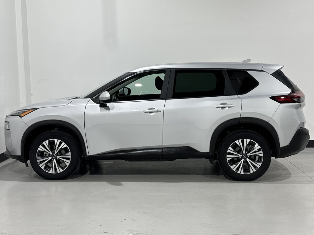 Vehicle image 6 of 44
