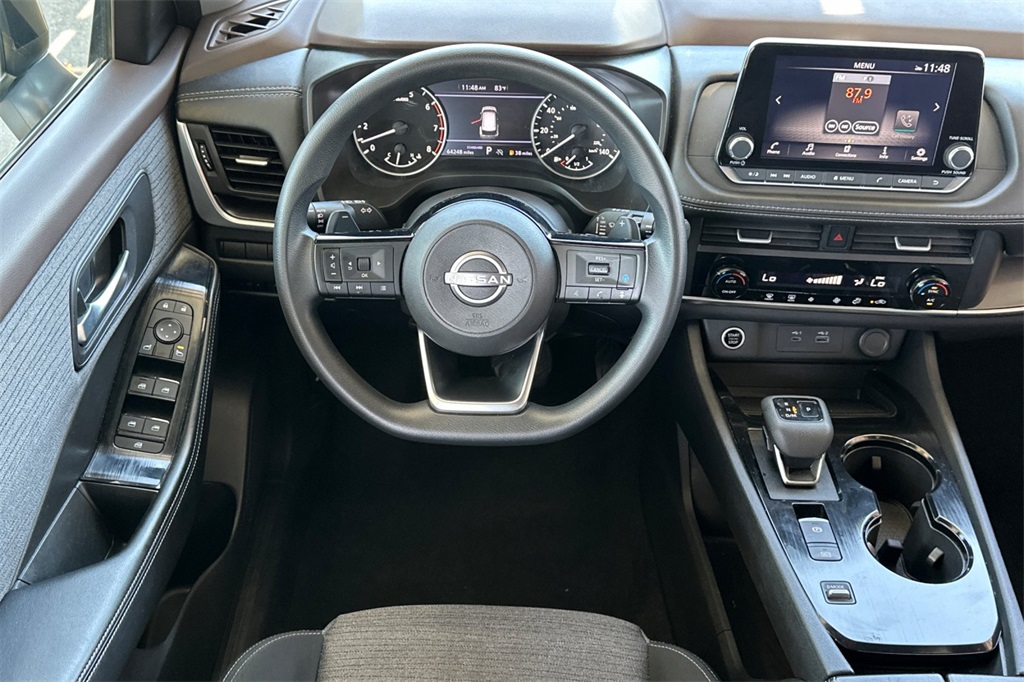 2023 Nissan Rogue SV Image 29 of 48