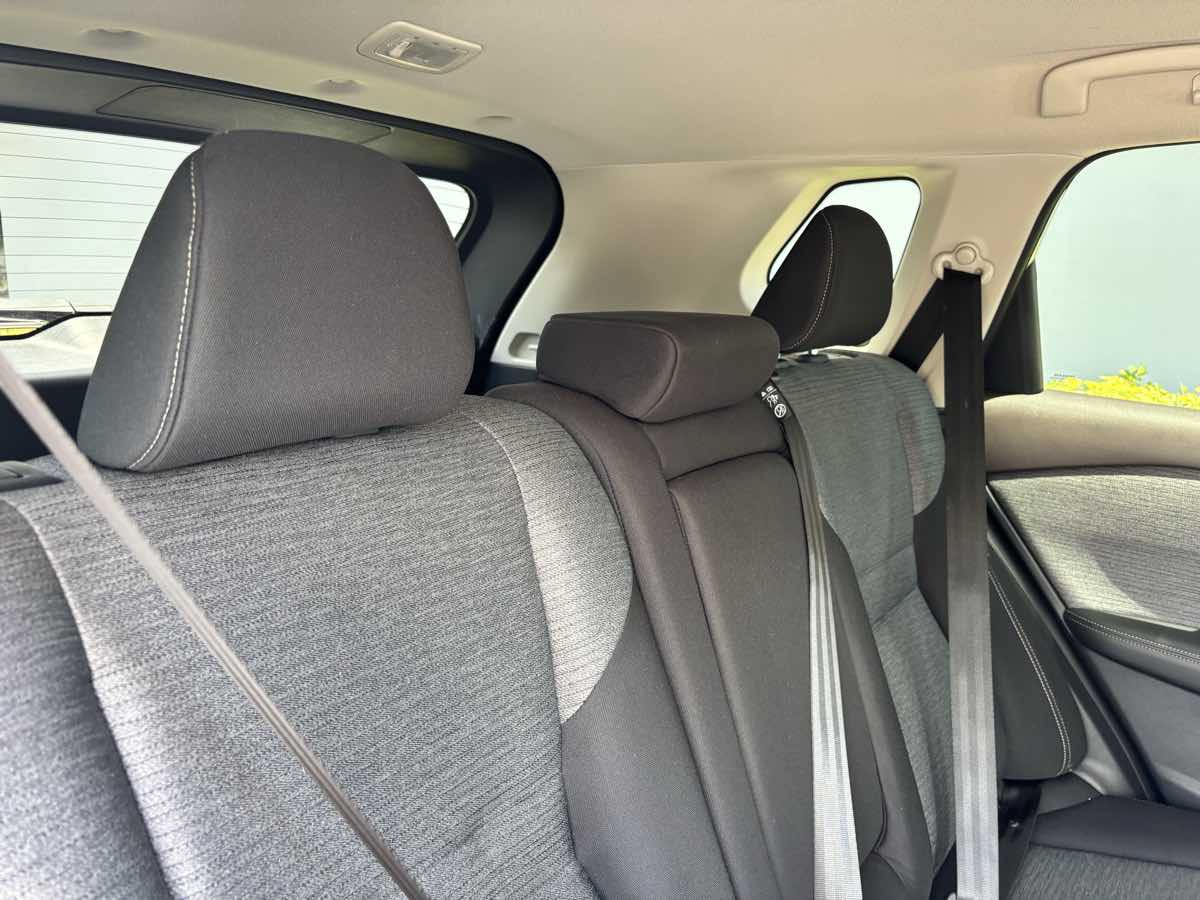 Vehicle image 12 of 25