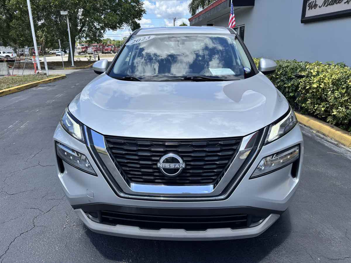 Vehicle image 1 of 25