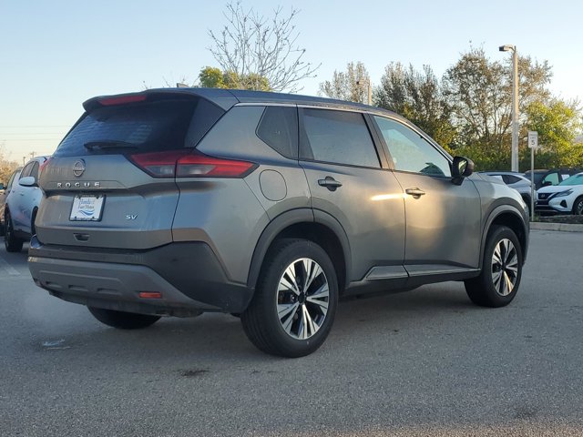 Vehicle image 3 of 33