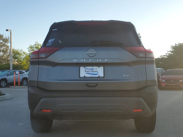 Vehicle image 5 of 33