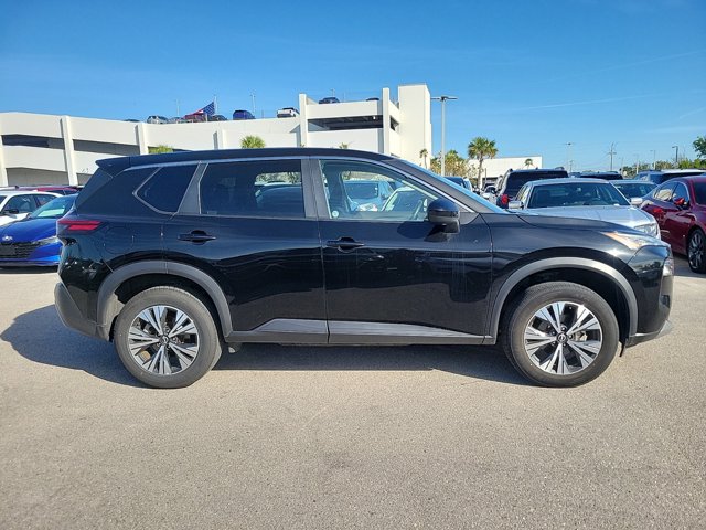 Vehicle image 6 of 31