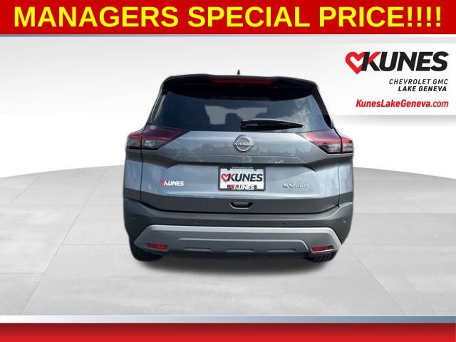Vehicle image 7 of 41