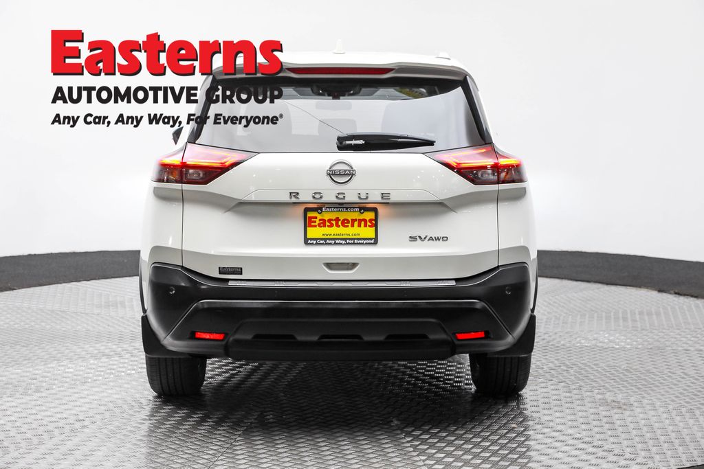 2023 Nissan Rogue SV Image 27 of 67